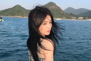 白鹿曾舜晞海边度假照引热议：艺人私照边界探讨