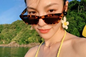 钟楚曦泳装照秀马甲线 身材媲美超模引热议
