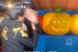 向佐掌掴李小龙模仿者事件反转：活动脚本还是故意侮辱？