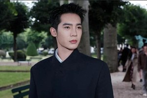 于适直播辟谣走捷径，幕后花絮展现敬业精神